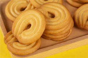 Biscuits fortune style danois, 476g, 1 pièce, biscuits assortis, bon marché, texture crin et crème - Product Image 4