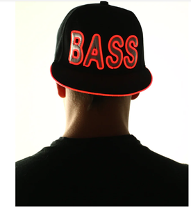 Cappello con Messaggio LED Personalizzabile, Visiera Curva in Cotone, Controllo App, Illuminazione Controllata da Smartphone, Cappello con Messaggio Scorrevole - Product Image 4