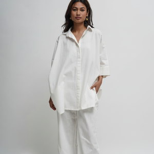 Conjunto conjunto de algodón orgánico blanco de verano Camisa y pantalones de gran tamaño con bolsillos Patrón sólido Traje de viaje informal inteligente - Product Image 1