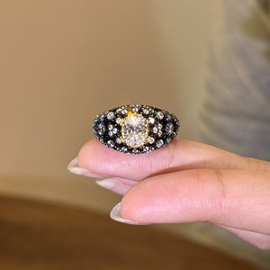 Bague en argent pur S925 plaqué or noir, style rétro de luxe léger, diamant scintillant étoilé, œuf de pigeon, antique, lourd - Product Image 1