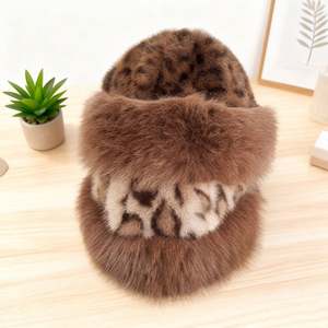 หมวกขนเฟอร์ลายเสือดาวแบบใหม่สำหรับผู้หญิง สไตล์เจ้าหญิงตะวันออกเฉียงเหนือ ป้องกันหู อุ่นสบาย - Product Image 3