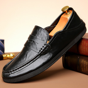 Chaussures en cuir à enfiler pour hommes, mocassins noirs à semelle souple, chaussures de mariage formelles pour adultes - Product Image 1