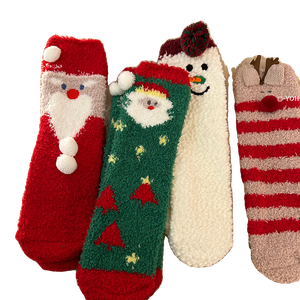 Chaussettes de sol chaudes en velours épais imprimées pour femmes, pour la première neige de Noël, au-dessus du genou - Product Image 1
