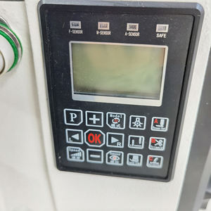 Máquina de coser de alta gama RNEX4-4UT para trajes de carreras, equipo de dobladillo para chaquetas de cuero retro, máquina de sellado de bordes - Product Image 3