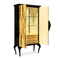 Armoire élégante inspirée des musées, personnalisable, fabriquée à la main au Portugal, armoire de rangement moderne polyvalente pour salon