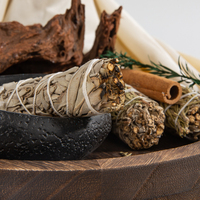 Venta al por mayor natural orgánico Palo Santo cedro Roseleaf Romero flor blanco Salvia mancha Palitos