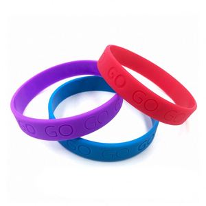 Qr Code Medizinisches <span class=keywords><strong>Brassard</strong></span> Sailer Mit Buchstab H Schmuck Schatulle Samt <span class=keywords><strong>Noir</strong></span> Élastique <span class=keywords><strong>Deuil</strong></span> Silikon Herren In Blau - Product Image 1