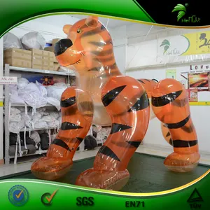 Stand-Up Giant Inflatable Tiger สาว OEM Inflatable บอลลูนที่สมจริงการ์ตูน Sex รูปสัตว์รุ่น SPH