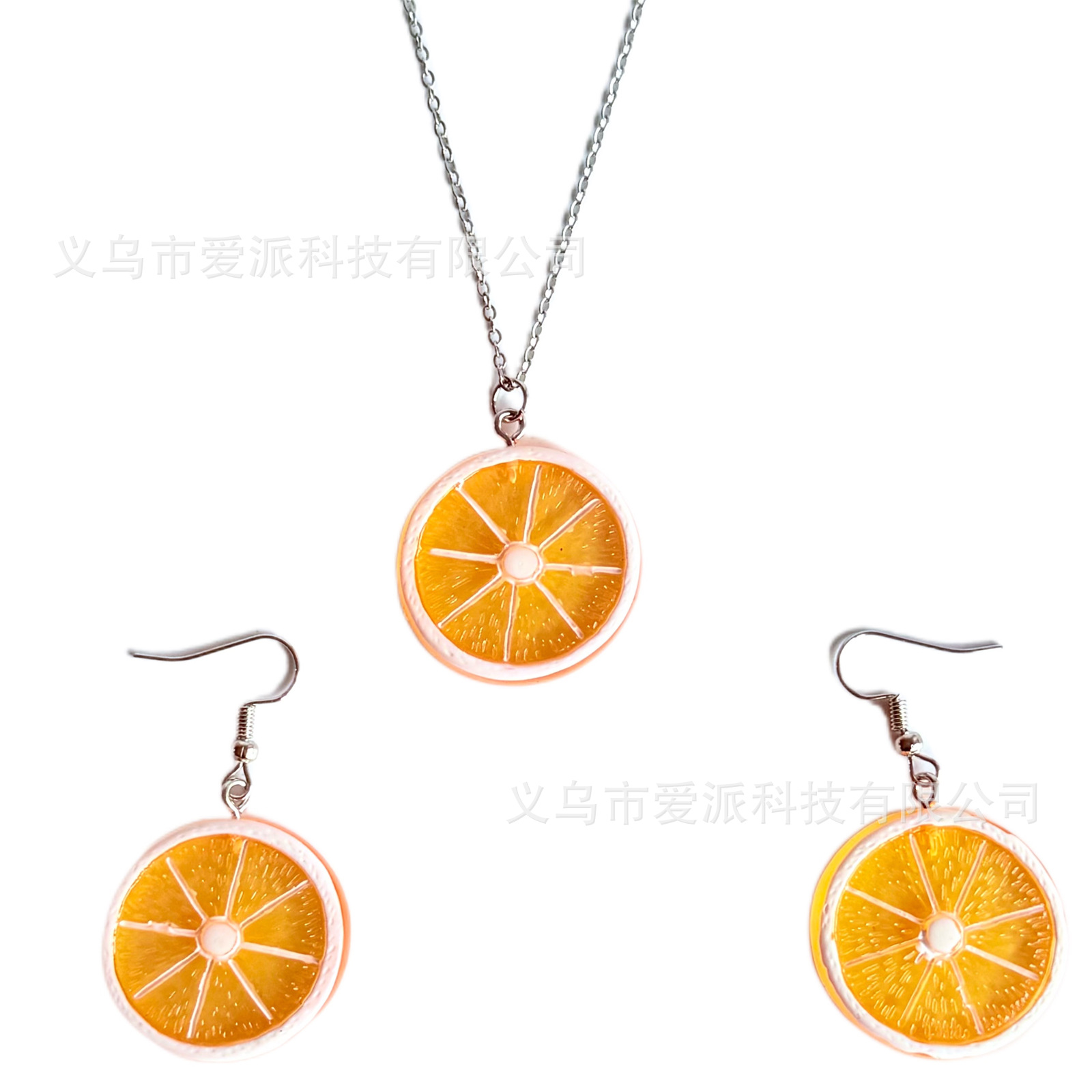 Collier et boucles d'oreilles