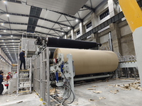 Línea de Producción de Papel Higiénico y Toallas Faciales en Rollo Jumbo, Caja de Engranajes con Bomba, Multivoltaje (220V/440V/380V), Exportación 40+