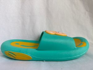 Pantofole Green Bear Face da donna estive antiscivolo con punta aperta e suola in PVC EVA, taglia 24-35 - Product Image 4