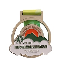 Médaille de finisseur de course en alliage de zinc poli sur mesure Surewin avec cordon, médaille d'honneur personnalisée