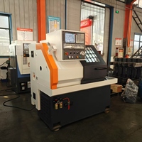 Tour à métaux horizontal de petite taille Ck6130, banc plat, outil de tournage de bureau, tour CNC professionnel