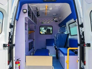 Nouvelle ambulance de sauvetage ICU à pression négative 4x2 à essence, manuelle, personnalisable en usine, forte puissance, adaptabilité tout-terrain - Product Image 4