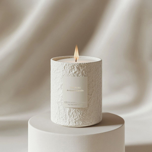 AIKUN OEM Manufacturer <b>Bulk</b> Supplier Natural Essential Oil Customization Scented <b>Candle</b> for Hotel Ambient Home Fragrance - Product Image 1