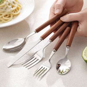 Juego de Cubiertos de Acero Inoxidable de Diseño Moderno al por Mayor para Restaurante, Cuchillo, Tenedor y Cuchara con Mango de Madera para Carne - Product Image 1