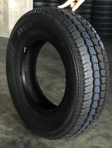JOYROAD RX5 <span class=keywords><strong>195</strong></span>/<span class=keywords><strong>70R15</strong></span> Pneu pour camion léger 10PR 104/101R LT/<span class=keywords><strong>C</strong></span> 10 Charge épaissie pour voitures <span class=keywords><strong>195</strong></span>/<span class=keywords><strong>70R15</strong></span> 10PR 104/101R - Product Image 3