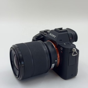 Appareil photo hybride plein format <span class=keywords><strong>Sony</strong></span> Alpha 7R <span class=keywords><strong>II</strong></span> A7R2 en gros avec kit objectif 28-70mm OSS, 42,4MP, vidéo 4K, stabilisation IBIS 5 axes, pack professionnel - Product Image 2