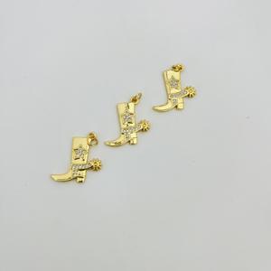 Liontin Sepatu Koboi Berlapis Emas Custom, Bintang, dan Hiasan CZ untuk Pecinta Pembuatan Perhiasan - Product Image 1