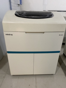 Analyseur de chimie <span class=keywords><strong>Mindray</strong></span> BS-220 d'occasion en parfait état de marche, entièrement automatique, biochimie BS220 - Product Image 4
