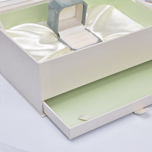 Caja de Embalaje de Joyería Rígida de Papel de Arte Reciclable y Biodegradable con Cierre Magnético y Logotipo Personalizado de Lujo, Laminación Mate para Anillos - Product Image 3