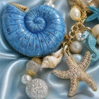 Lujoso Colgante de Sirena Oceánica con Cuentas, Concha, Estrella de Mar, Perla y Llavero Dorado para Teléfono, Hecho a Mano, Venta al por Mayor