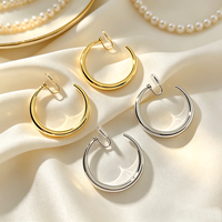 Boucles d'oreilles clipsables épaisses en forme de C, plaquées or, hypoallergéniques, invisibles, sans douleur, en cuivre, pour femme, cadeau, vente en gros - Collection Mode 2026
