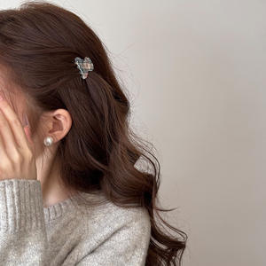 Pinza de Pelo Pequeña de Plástico con Diseño Geométrico Retro Francés de 2.5cm, Accesorio para el Cabello para Mujer, Ideal para Fiestas - Product Image 2