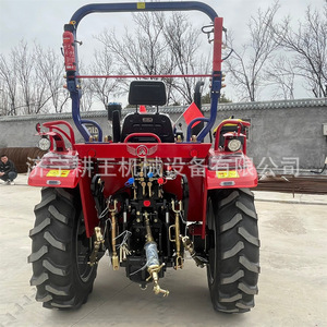 Tracteur agricole Qilu Changli 504-6 à 50 CV avec transmission par engrenages - Product Image 1