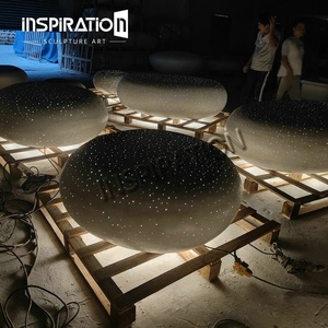 Bancs de jardin contemporains en béton translucide UHPC INSpiration Stone pour parcs extérieurs - Product Image 6