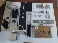 Cerradura Inteligente para Puerta con Huella Dactilar, Contraseña, Tarjeta IC, Control Remoto Ttlock Tuya, Entrada sin Llave, Cerradura para Puerta Principal para el Hogar