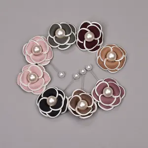 2024 Korean Pearl Camellia Breastpin Small Fragrance Brooch Clothing Accessories Buckle Dual-use Hairpin