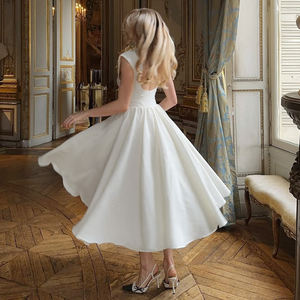 Robe midi élégante T-1545 pour femme, dos nu, taille haute, coupe trapèze, couleur unie, col rond, ourlet évasé, idéale pour l'été, le printemps, les invitées de mariage, les soirées ou les cocktails - Product Image 2