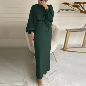 Abaya décontractée de Dubaï pour adultes Abayas ouvertes grande taille en polyester de haute qualité, couleur unie, respirantes, style modeste, manches longues - Product Image 3
