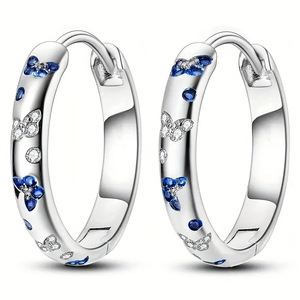 Orecchini a Perno con Zirconi Floreali per Donne, Eleganti Gioielli a Forma di Fiore per Uso Quotidiano, Idea Regalo - Product Image 1