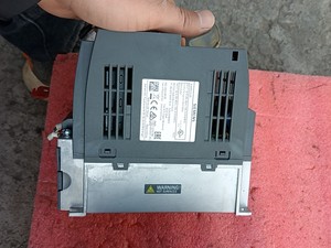 Variador de Frecuencia SINAMICS V20 Nuevo, en Stock, Modelos 6SL3210 5BB21 5UV1/6SL3210 5BB22 2UV1/6SL3210 5BB23 0UV1 - Product Image 3