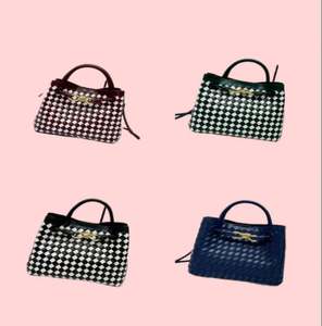 个性简约手提拼色女包手工编织休闲包时尚单肩斜挎包 - Product Image 3