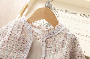 CAD9909 Nuevo Conjunto Coreano de Abrigo + Falda Larga + Bolso para Niñas, Vestido de Princesa para Niñas de 5 a 10 Años - Product Image 3