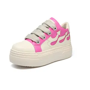 2024 Op Voorraad Luxe Platform Dames Casual Leren Boardschoenen Student Grote Kanten Flats Sneakers Voor Dames Flame Onhandige Sneakers