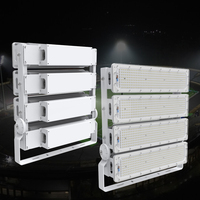 Projecteur LED 300W pour stade extérieur, étanche IP67, 120° °   Angle de faisceau 6500K Protection contre les surtensions 10KV