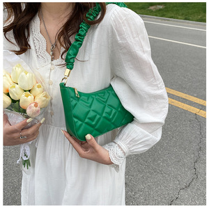 Women's Crocodile Pattern Zipper <b>Handbags</b> Shoulder Bag PU Leather Chain Hand Bags.Z0878 - Product Image 5