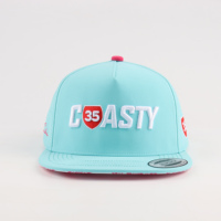 Casquette de sport personnalisée de haute qualité à 5 panneaux en jersey perforé avec logo feuille, visière plate, imperméable, pour le golf