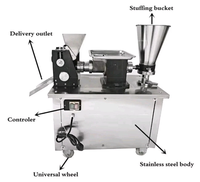 Machine industrielle de fabrication d'empanadas, de raviolis, de samoussas et de dumplings, entièrement automatique