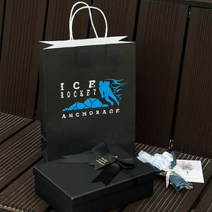 Sac en papier kraft avec logo personnalisé, sac cadeau, sac de shopping avec poignée plate - Product Image 5