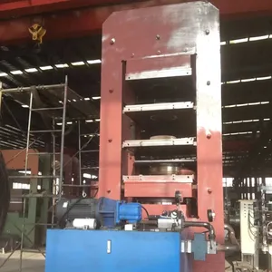 Máquina de prensa de vulcanización de placa de goma a precio de fábrica