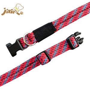 <span class=keywords><strong>Collar</strong></span> de lujo personalizado para cachorros <span class=keywords><strong>Collar</strong></span> de perro mascota ajustable en tres tamaños Collares con estampado de flores coloridas - Product Image 4