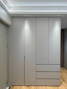 Armadio Moderno Convertibile in Legno con Pannelli, Altezza Regolabile, Portatile, Autoportante per Casa, Ospedale, Soggiorno - Product Image 6
