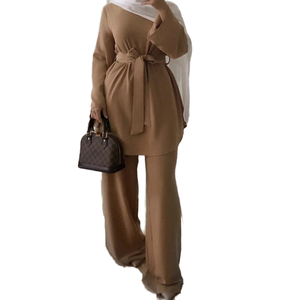 Ensemble Abaya Nida de style turc de Dubaï, grande taille, robe islamique pour femmes musulmanes, coupe ajustée, respirant, Ramadan, Eid, ensemble 2 pièces - Product Image 1
