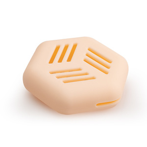Dry and Wet Powder Puff Storage <b>Box</b> -Anti-fouling Breathable Portable Powder Puff Storage <b>Box</b> Cosmetic Sponge Ventilating Holder - Product Image 1