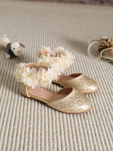 Chaussures Mary Jane florales d'été pour filles, sandales plates souples de princesse pour robes - Vente en gros - Product Image 2